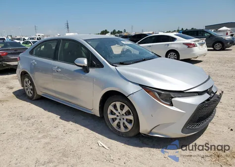 2020 Toyota Corolla Le z USA, uszkodzony, nr VIN JTDEPRAEXLJ044702